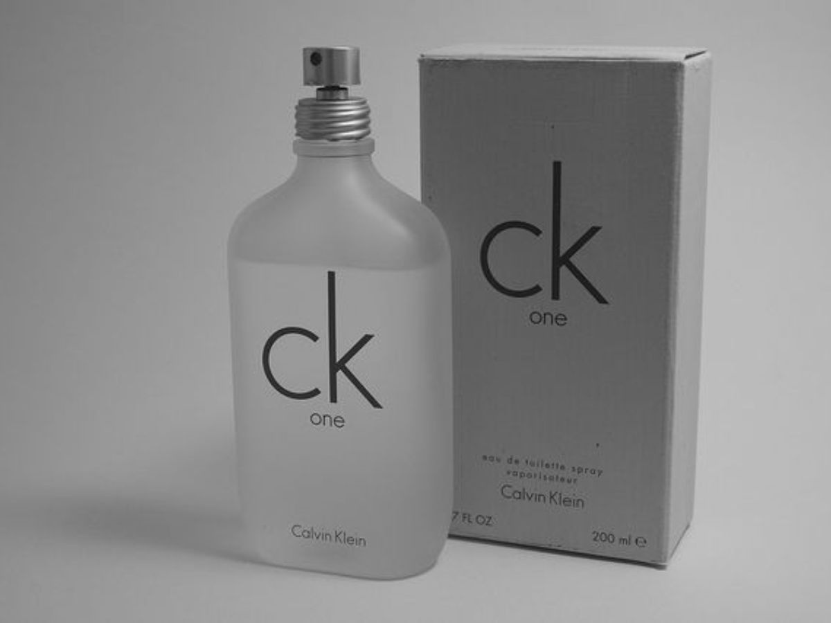 Chai nước hoa CK One