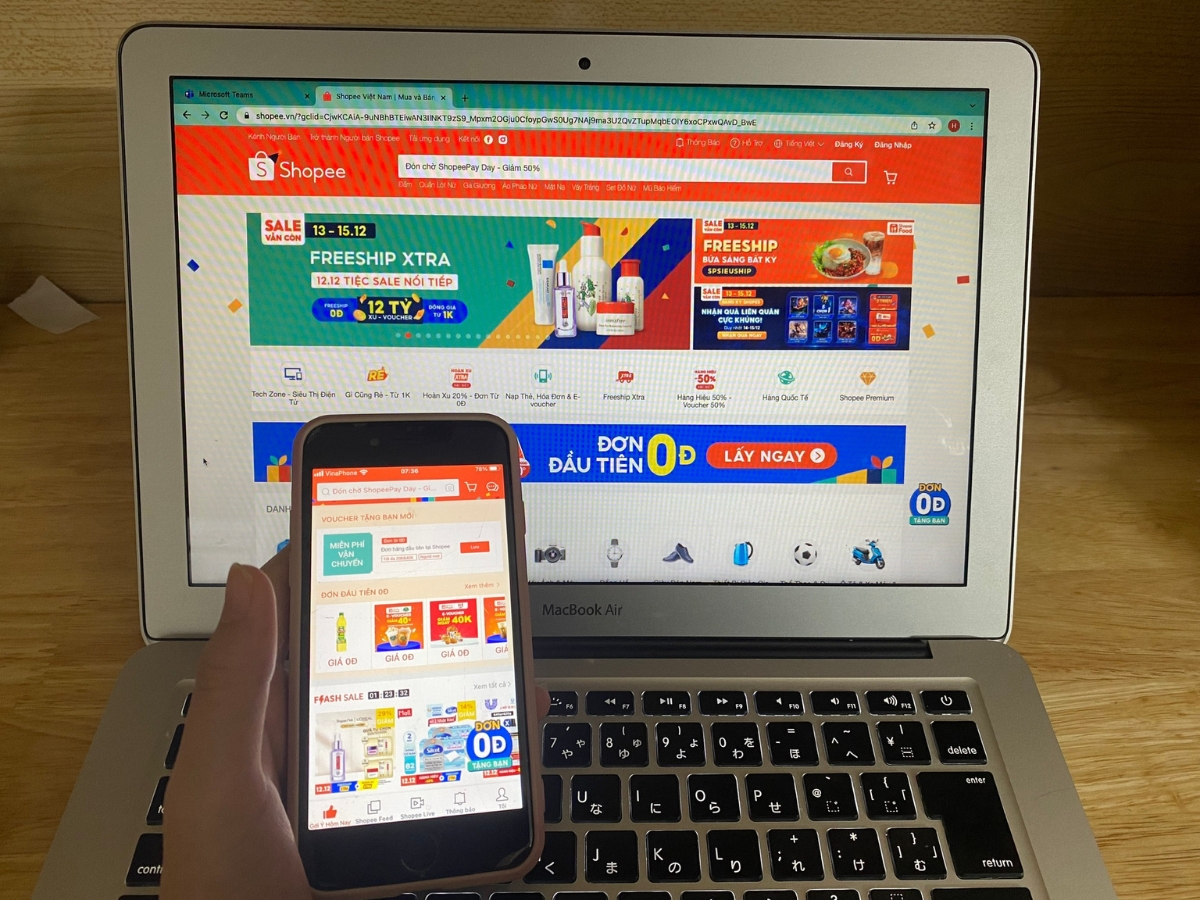 Lưu ý khi mua quần áo trên shopee