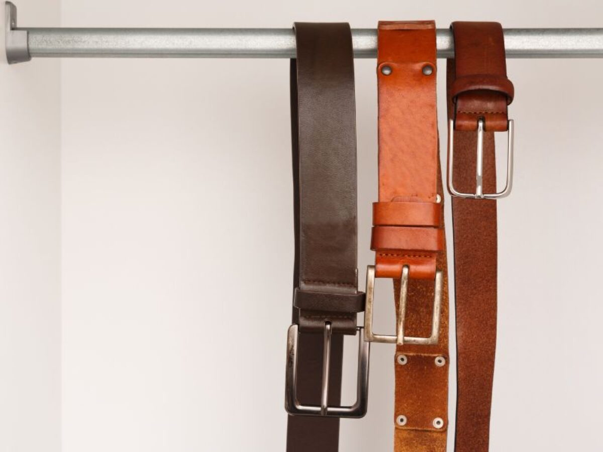 Hãy cất giữ thắt lưng da đúng cách  