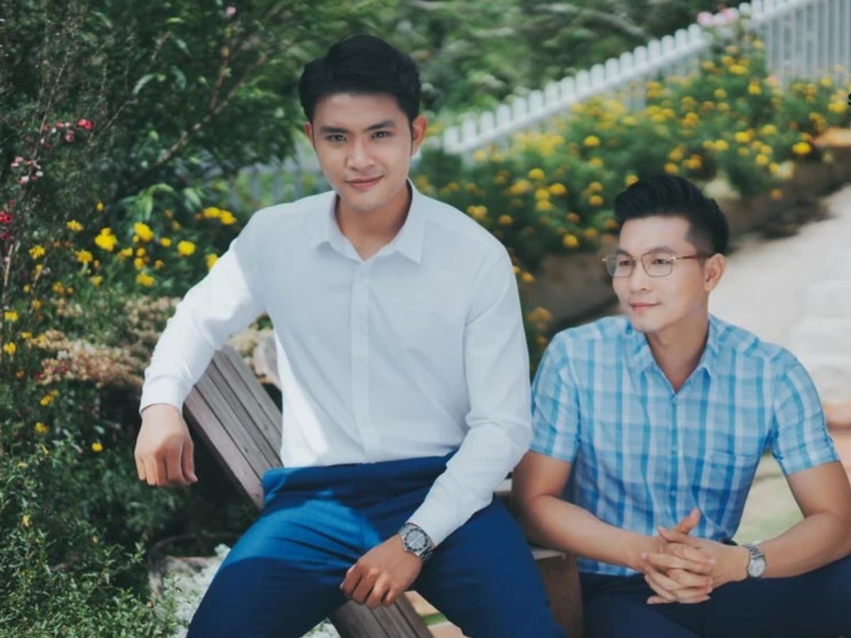 Sự vừa vặn tạo nên phong thái đừng để áo sơ mi nuốt chửng bạn