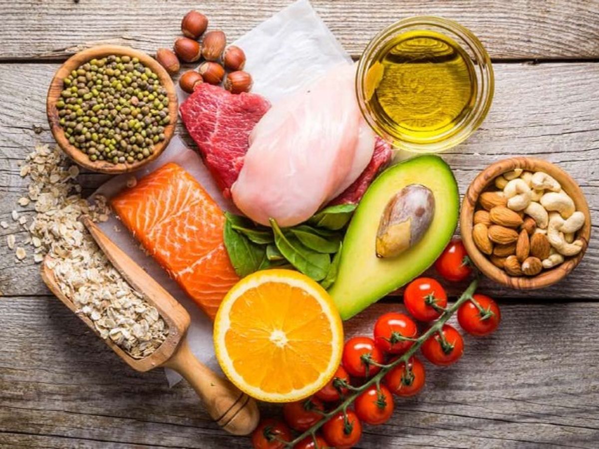 Một chế độ dinh dưỡng cân bằng là cực kỳ quan trọng khi nuôi tóc dài