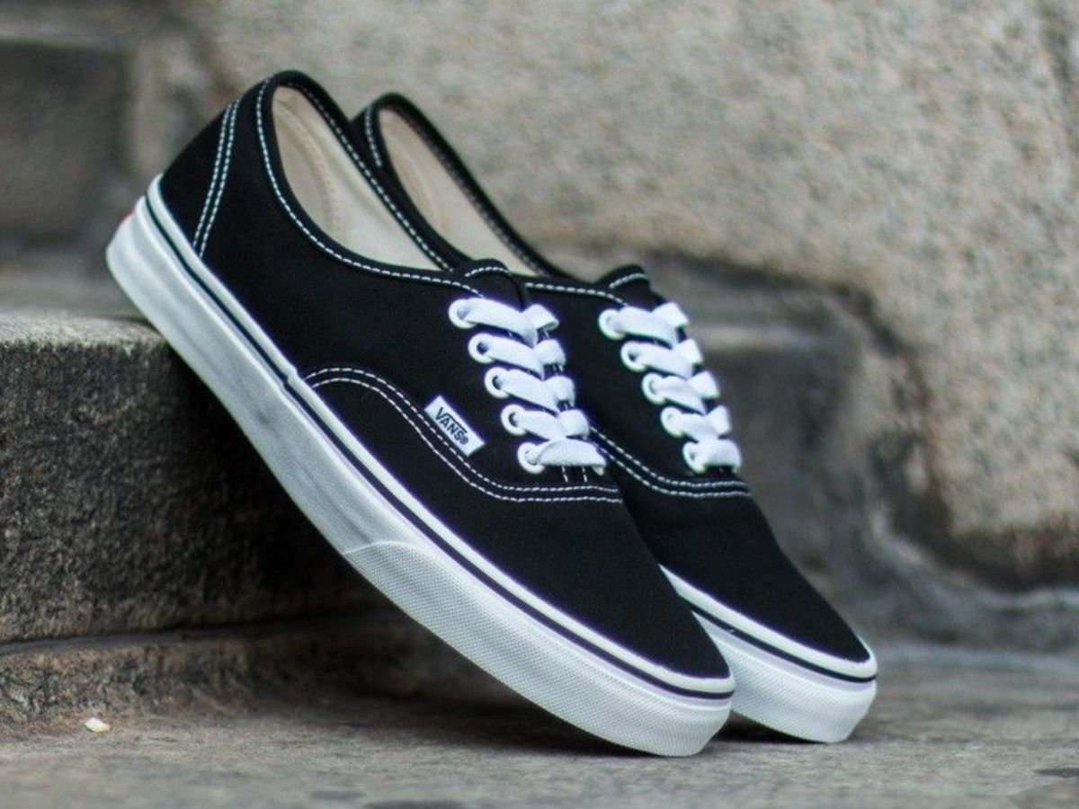 Buộc giấu nút tăng thẩm mỹ cho đôi giày