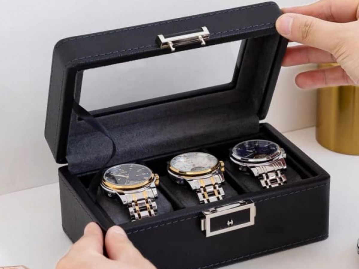Chăm sóc dây đồng hồ đúng cách giúp phụ kiện luôn thơm tho, sáng bóng và bền lâu