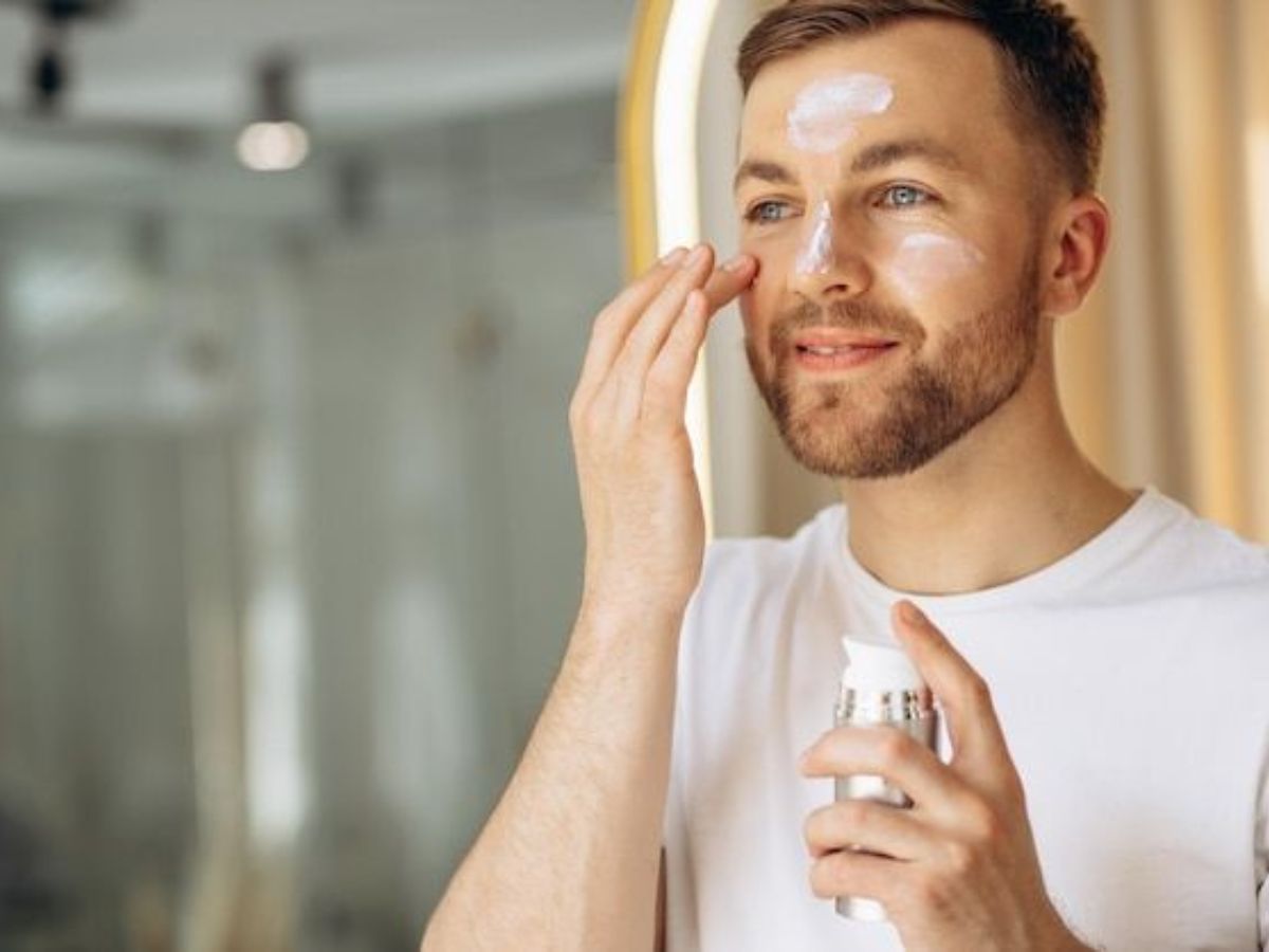 Thoa lượng vừa đủ kem chống nắng để đảm bảo hiệu quả