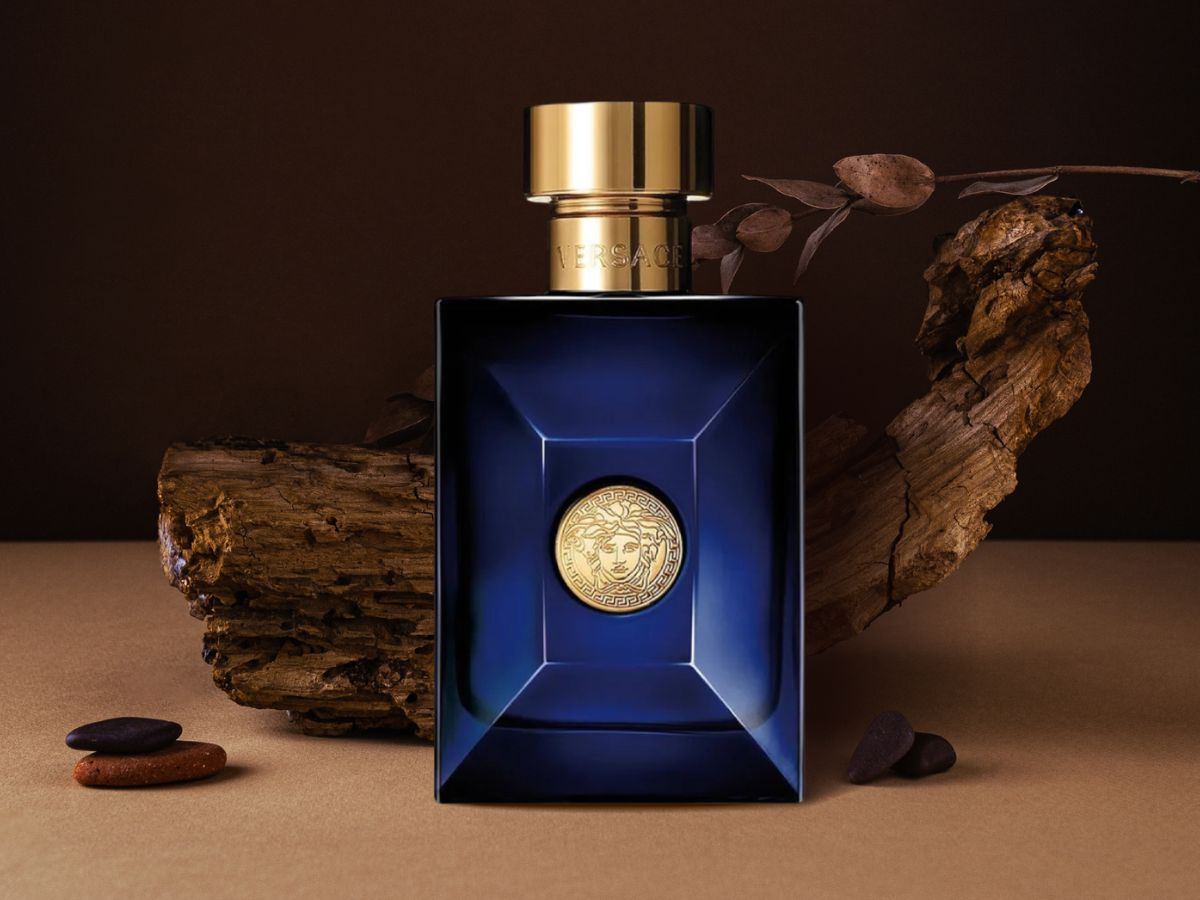 Versace Pour Homme thanh lịch và tươi mới kiểu Địa Trung Hải