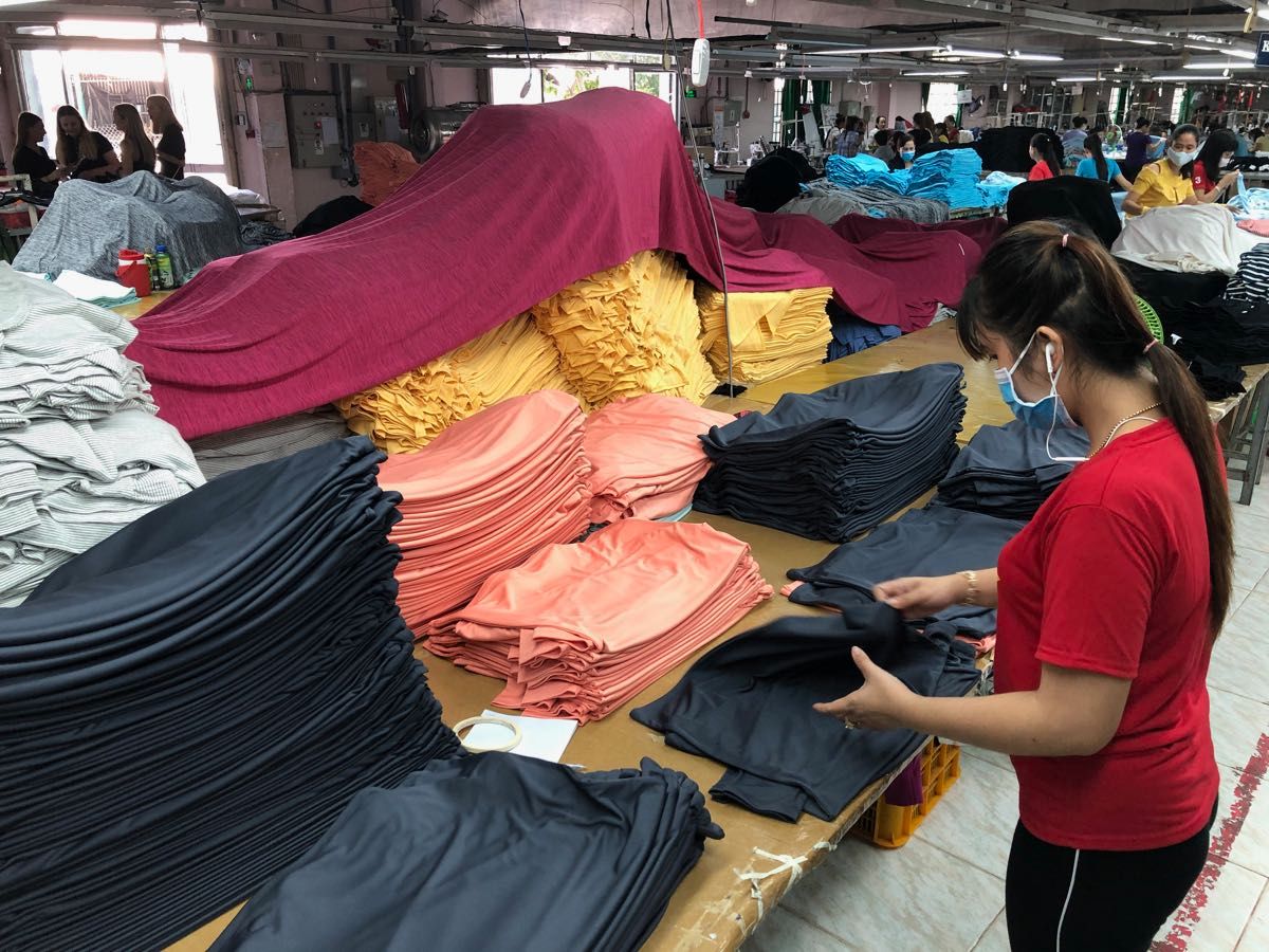 Saigo Sport có nhiều chất liệu chuyên phục vụ việc may đồ thể thao