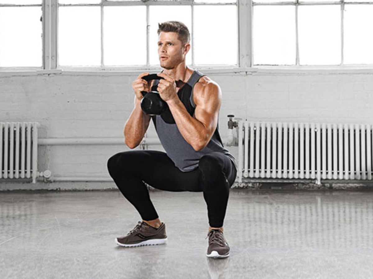 Xây dựng nền tảng mục tiêu là làm quen chuyển động và học kỹ thuật chuẩn