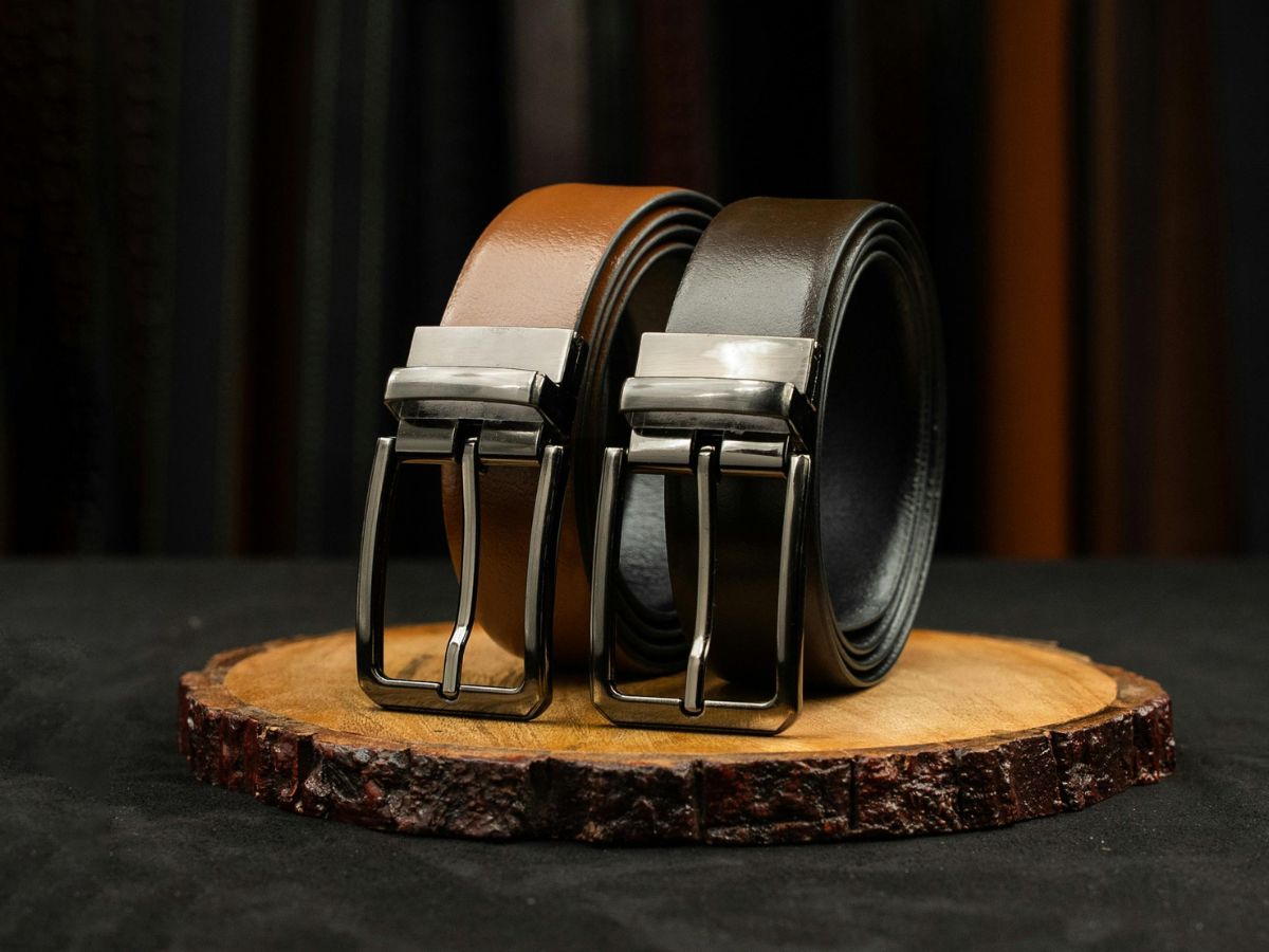 Chú ý kiểm tra phần da để tránh mua hàng giả