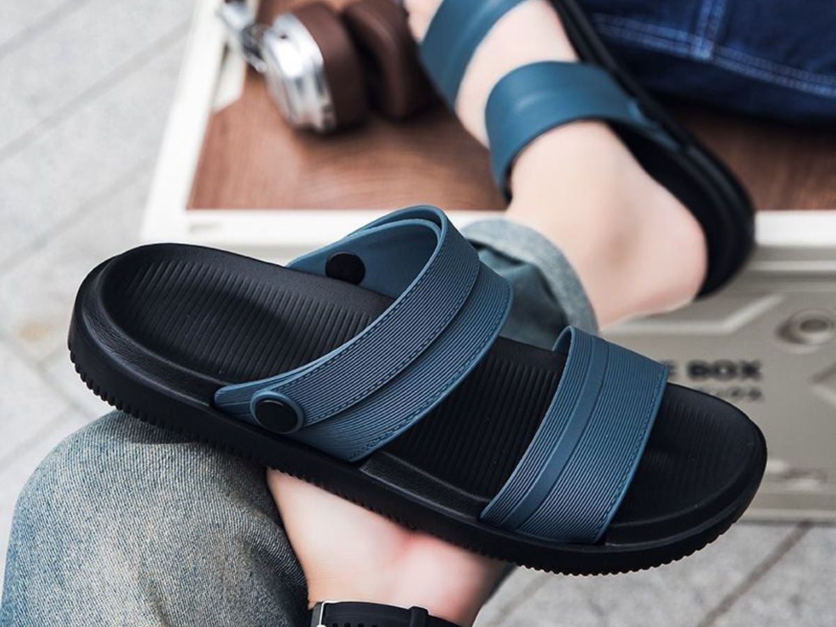 Anh em nên ưu tiên chất liệu nhẹ, thoáng