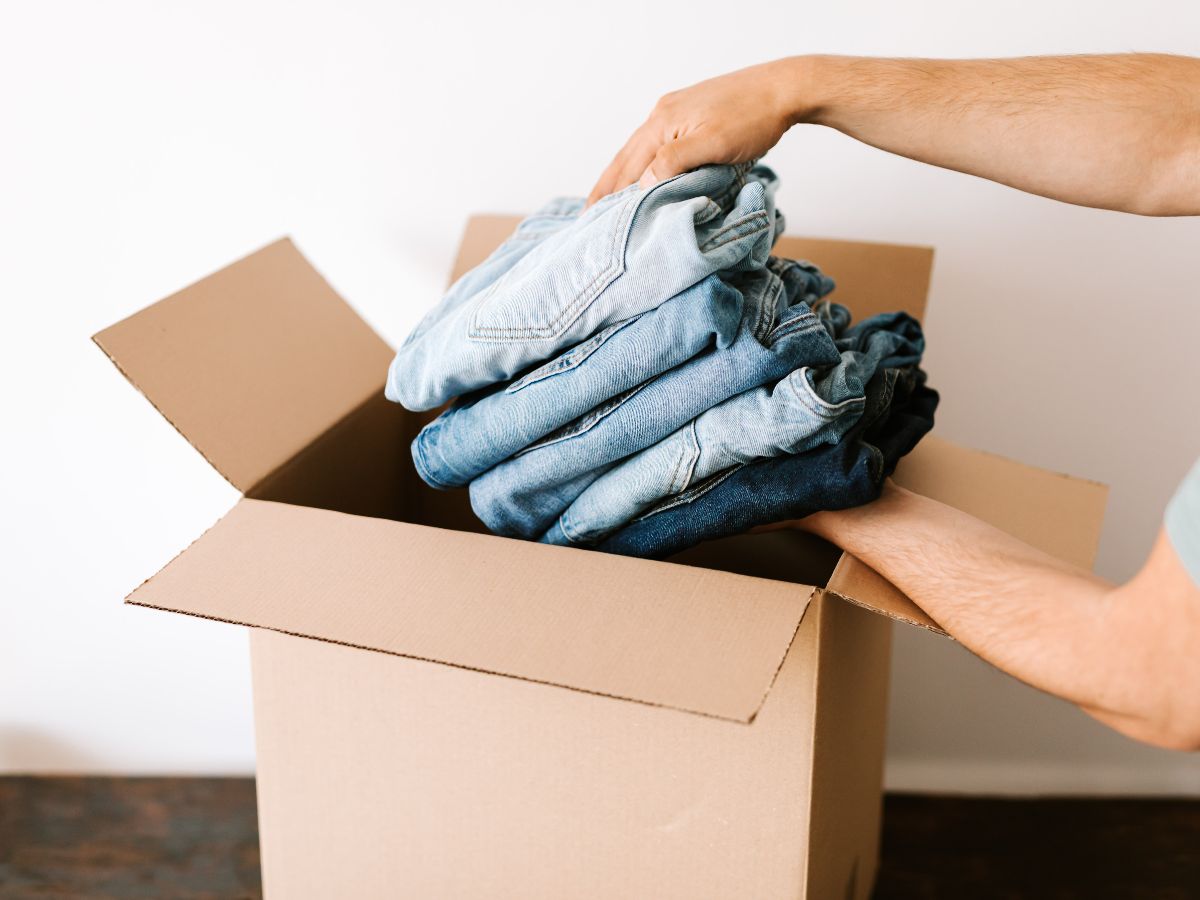 Quần áo VNXK có thể là hàng xuất dư, hàng tồn kho hoặc có lỗi nhỏ