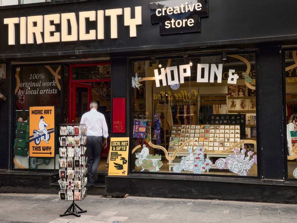 Shop áo khoác hoodie nam Tired City