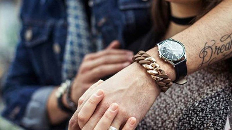 Mix Vòng Tay Cùng Đồng Hồ Cho Nam