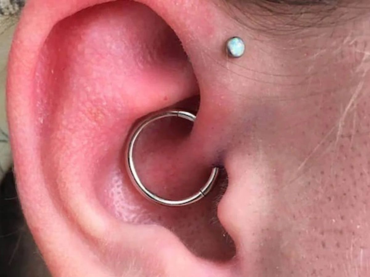 Daith là một vị trí phần sụn trong cùng, ngay trên ống tai