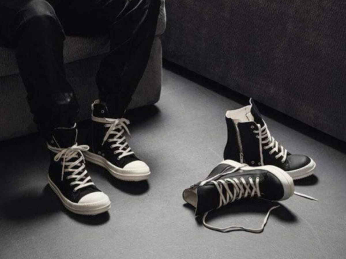 Hai xu hướng giày tiêu biểu của thập niên 90 là sneaker cổ điển