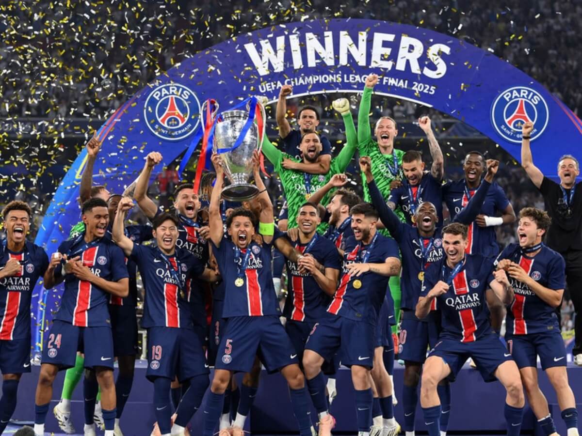 Paris Saint-Germain câu lạc bộ Pháp mạnh mẽ 