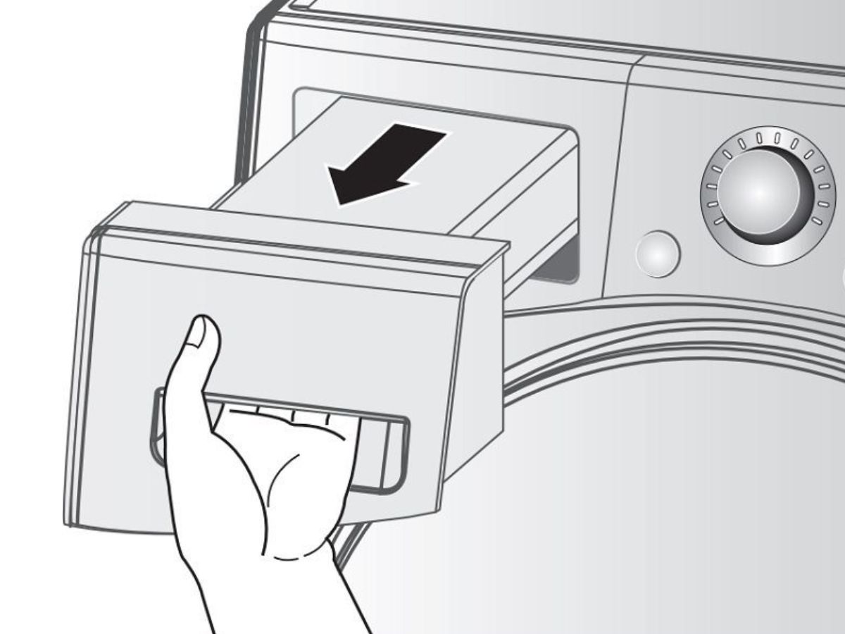 Vệ sinh khu vực chứa nước của máy sấy quần áo lồng ngang