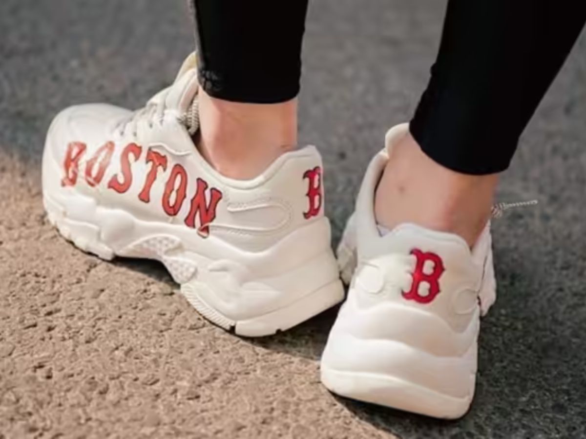 Giày Boston nam chính hãng giá bao nhiêu?