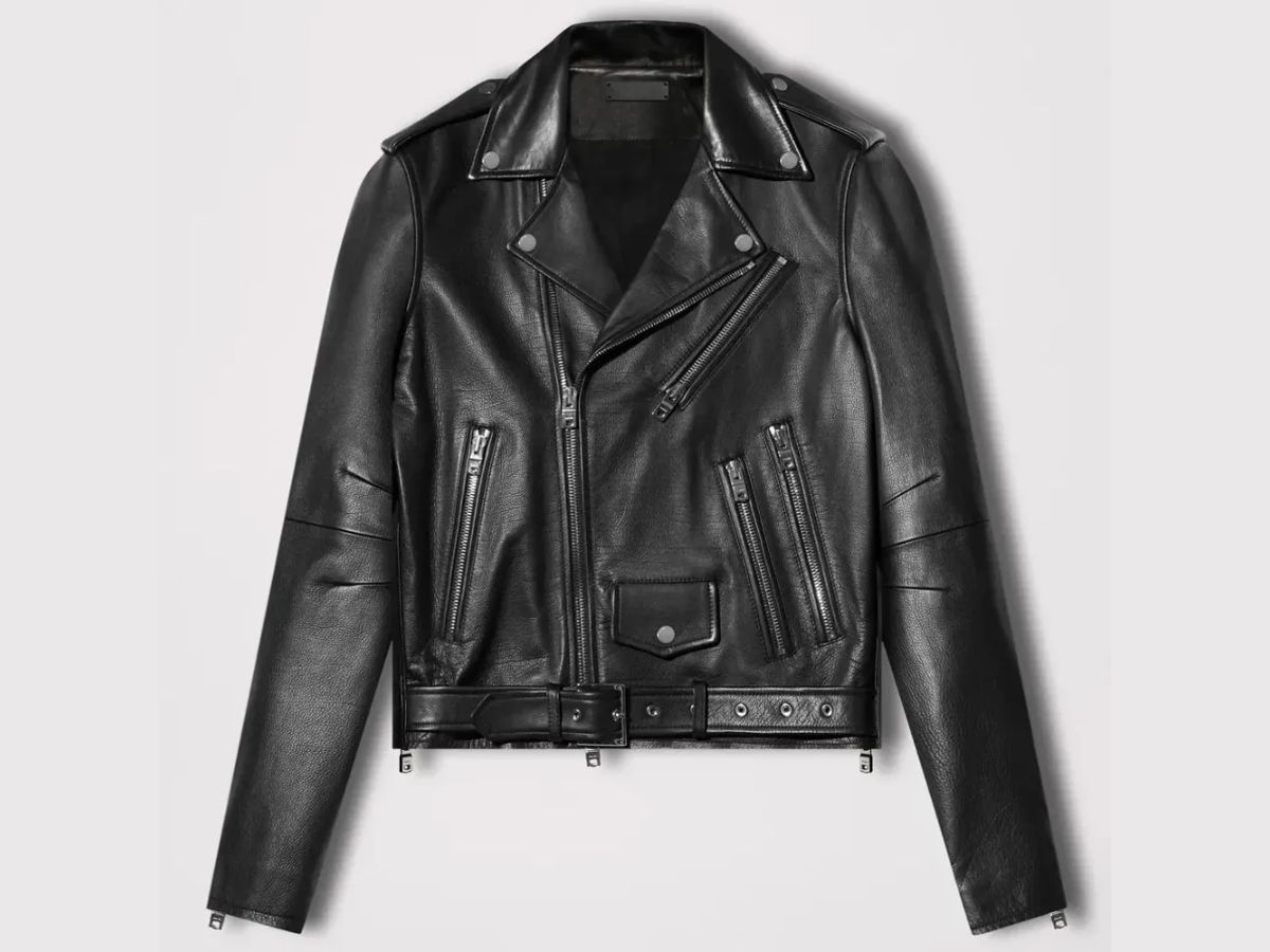 Áo khoác da là món đồ đặc trưng trong phong cách punk rock