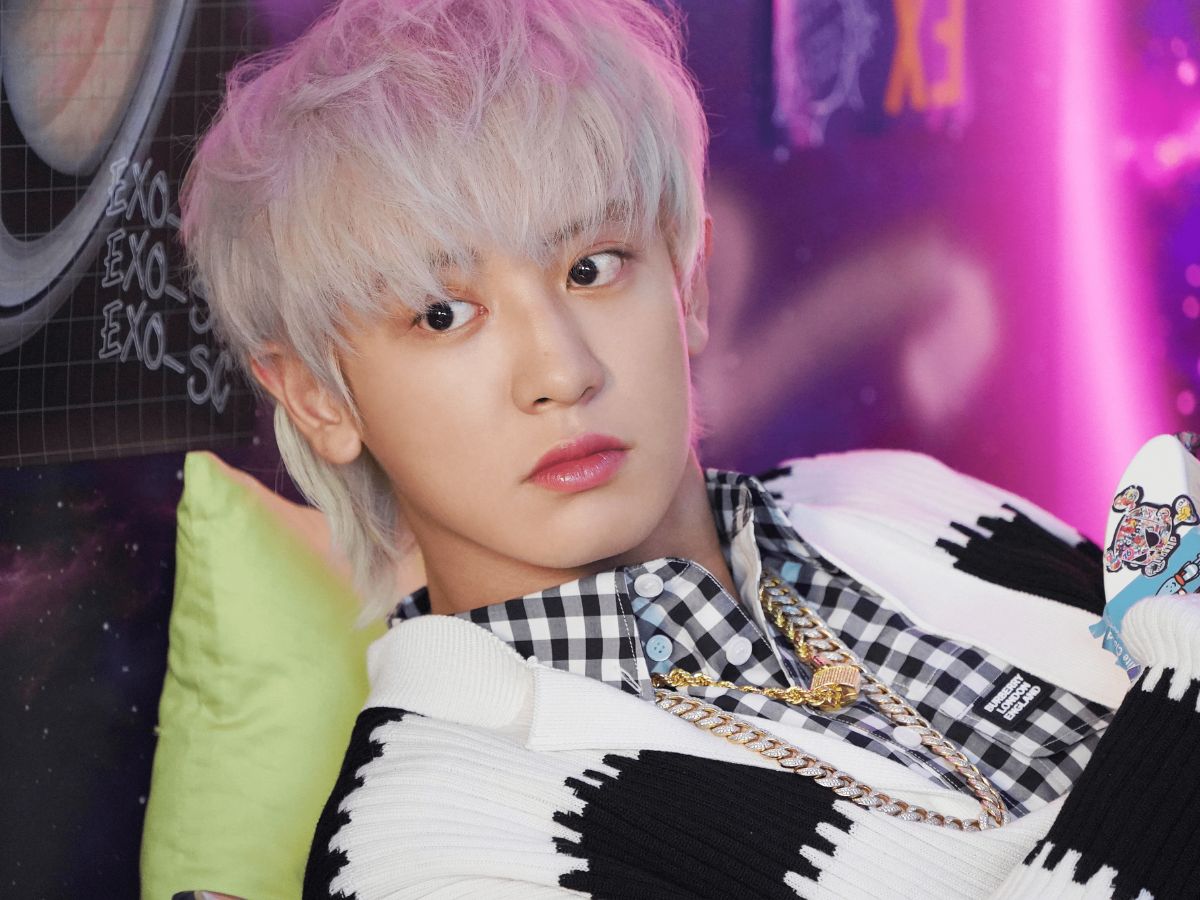 Một màu tóc mới sẽ giúp kiểu Two Block của bạn trở nên ấn tượng và thể hiện cá tính riêng