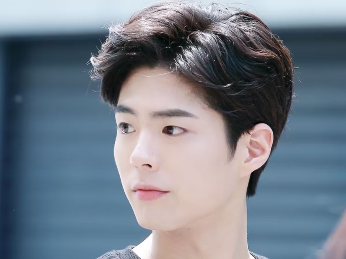 Kiểu tóc Two Block là kiểu tóc nam có cấu trúc hai khối đặc trưng