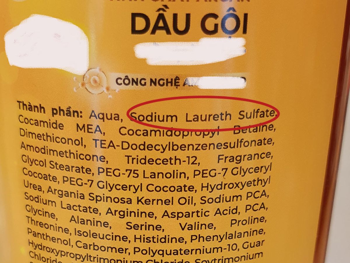 Lựa chọn sản phẩm dầu gội, dầu xả chứa cồn khô