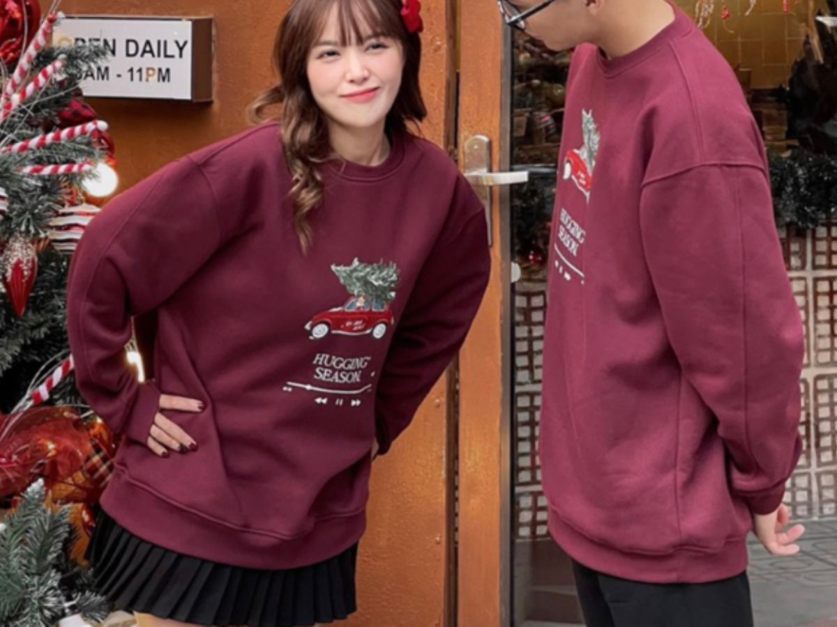 Phong cách phối đồ Noel đôi cùng màu đầy ngọt ngào