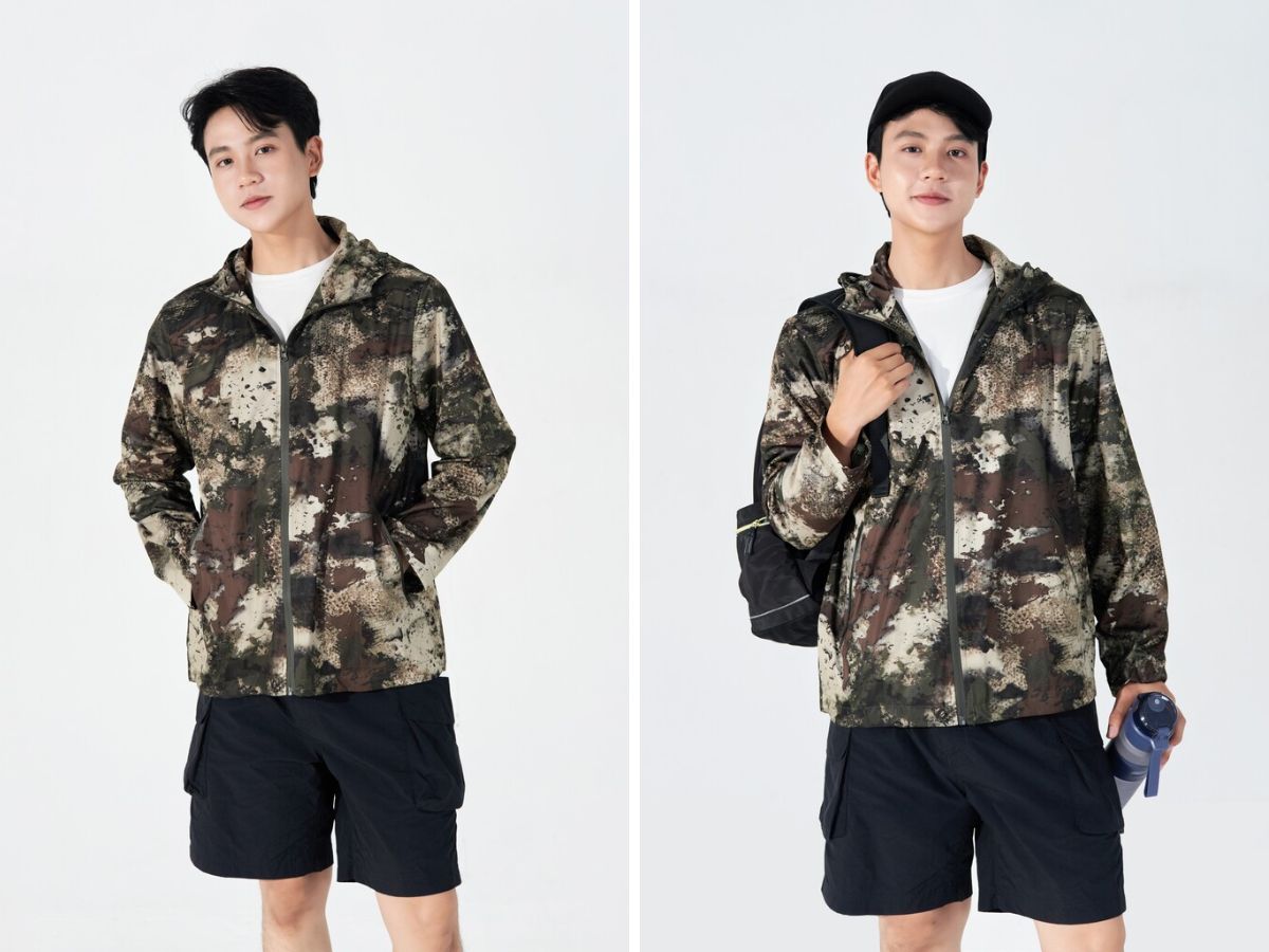 Nên kết hợp áo khoác gió rằn ri với trang phục tối giản