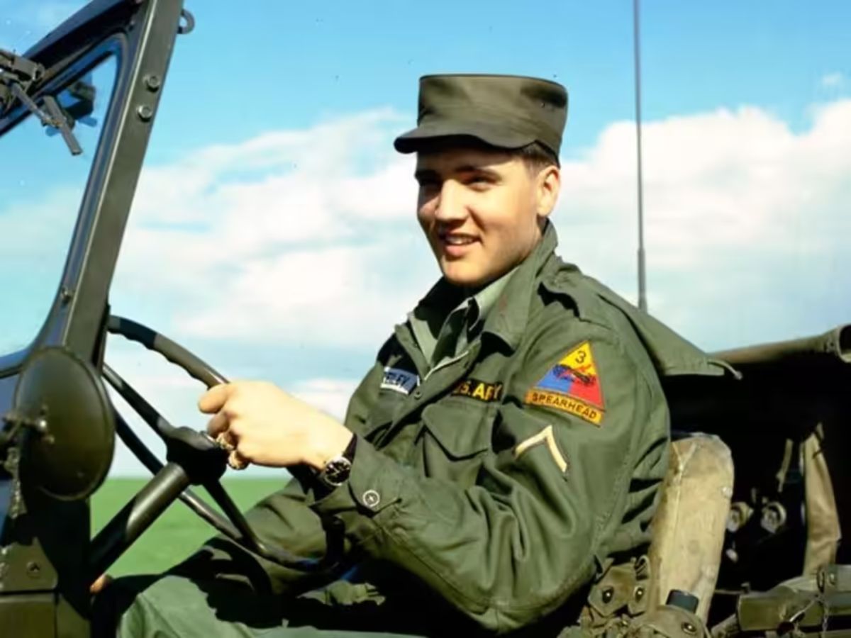 Áo khoác quân đội Mỹ lại có sức hút vượt thời gian