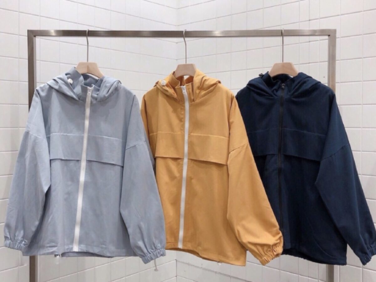 Bảo Quản Áo Khoác Dù Luôn Giữ Form