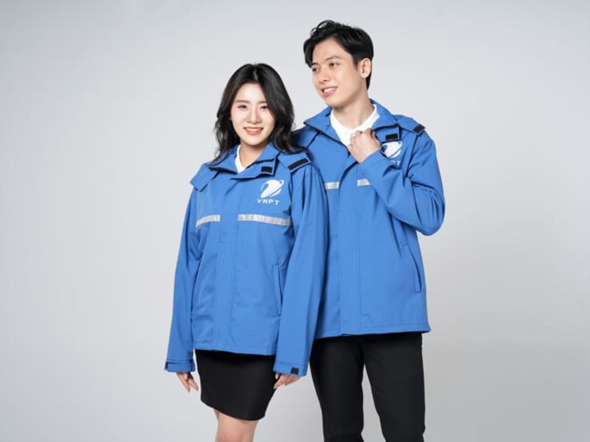 Khám phá các mẫu áo khoác gió đồng phục cực chất