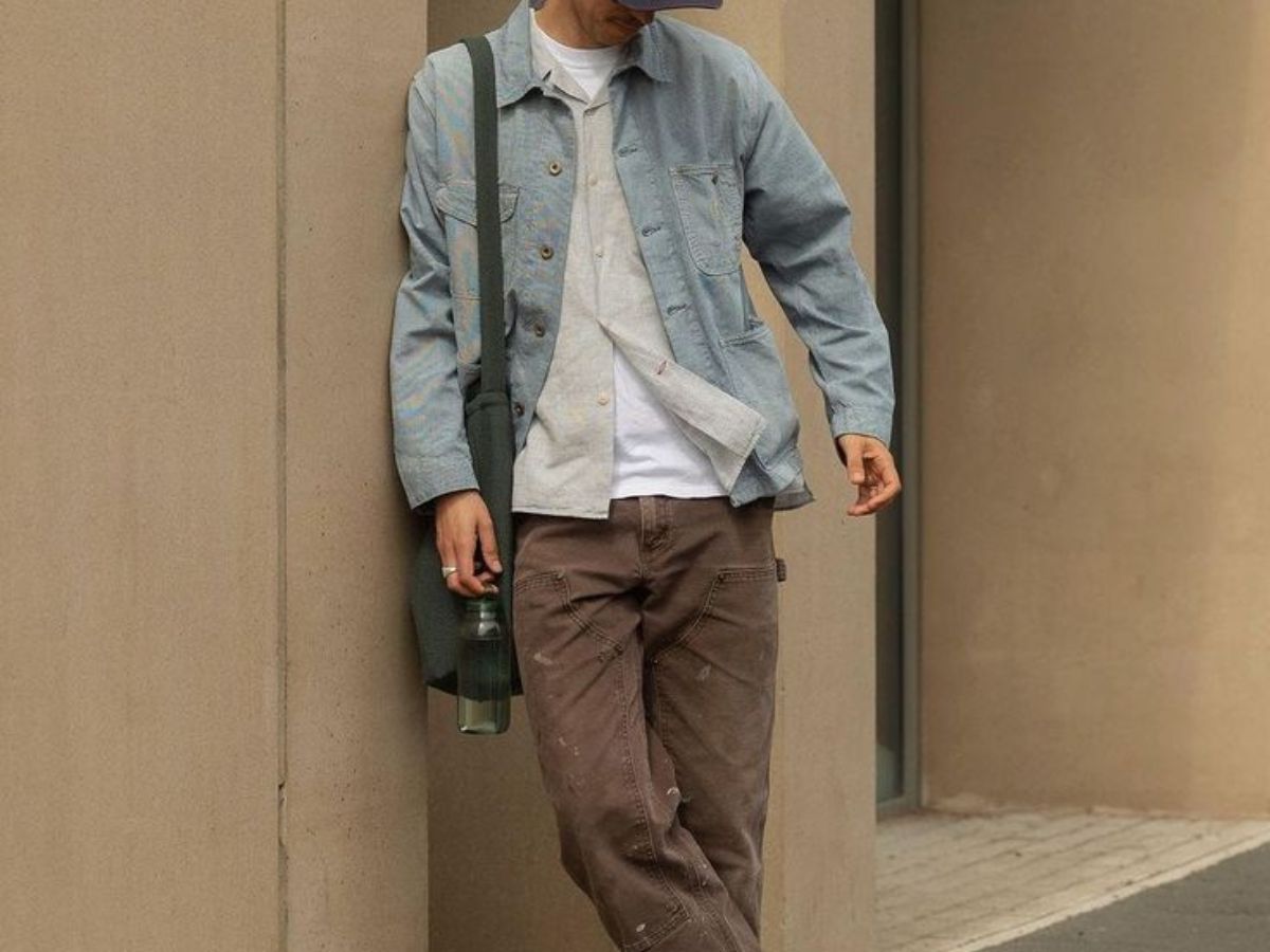 Quần jean nâu phối áo denim