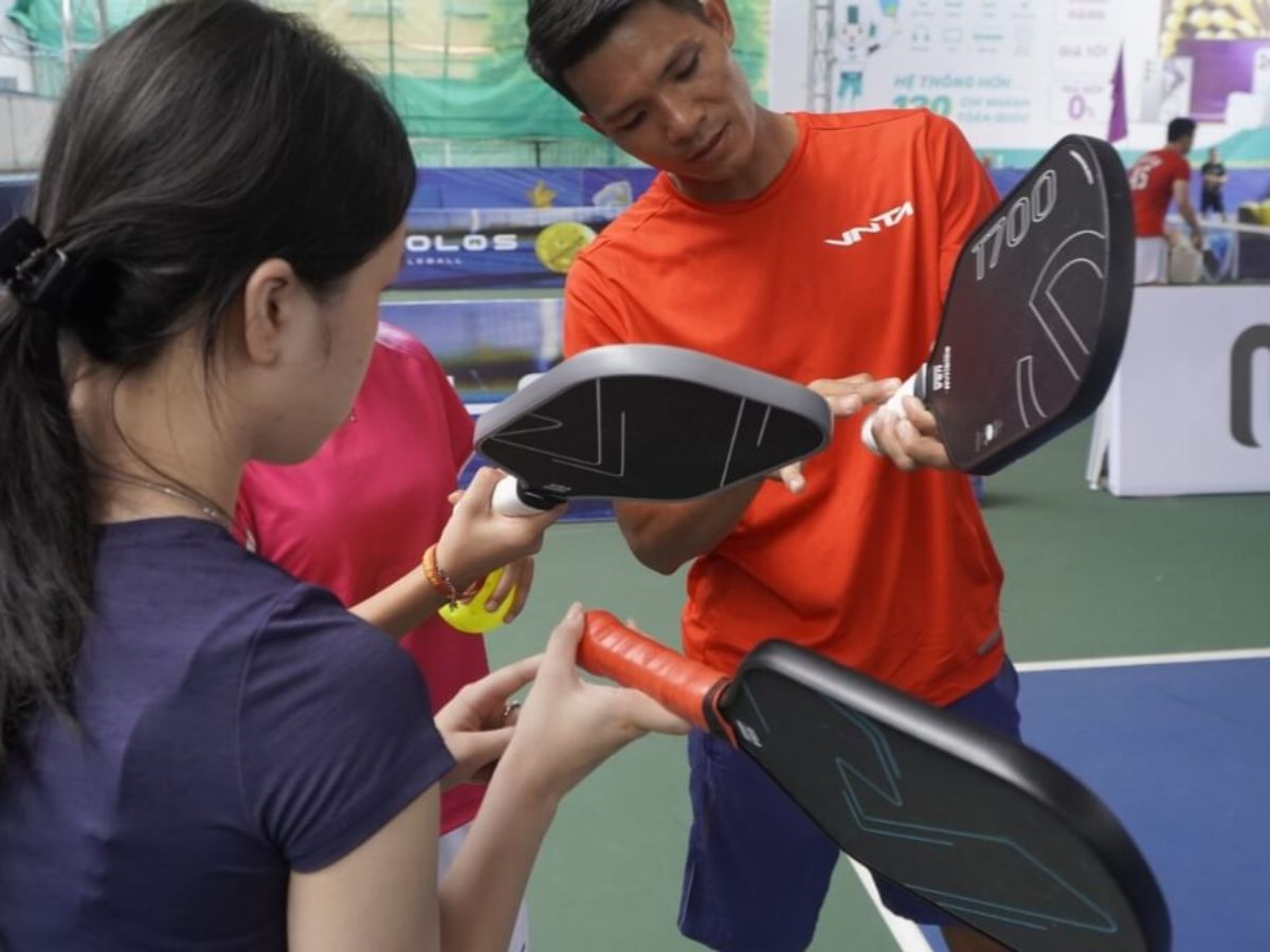 Những lưu ý khi lựa chọn đầu tư và đồ pickleball