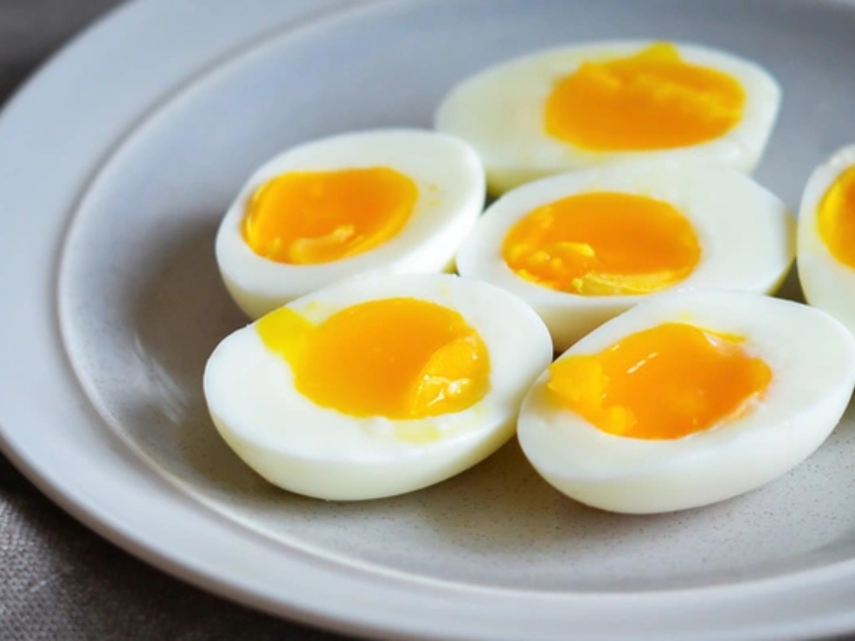 1 quả trứng bao nhiêu calo