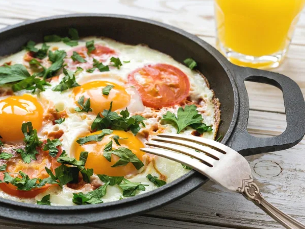 1 quả trứng bao nhiêu calo