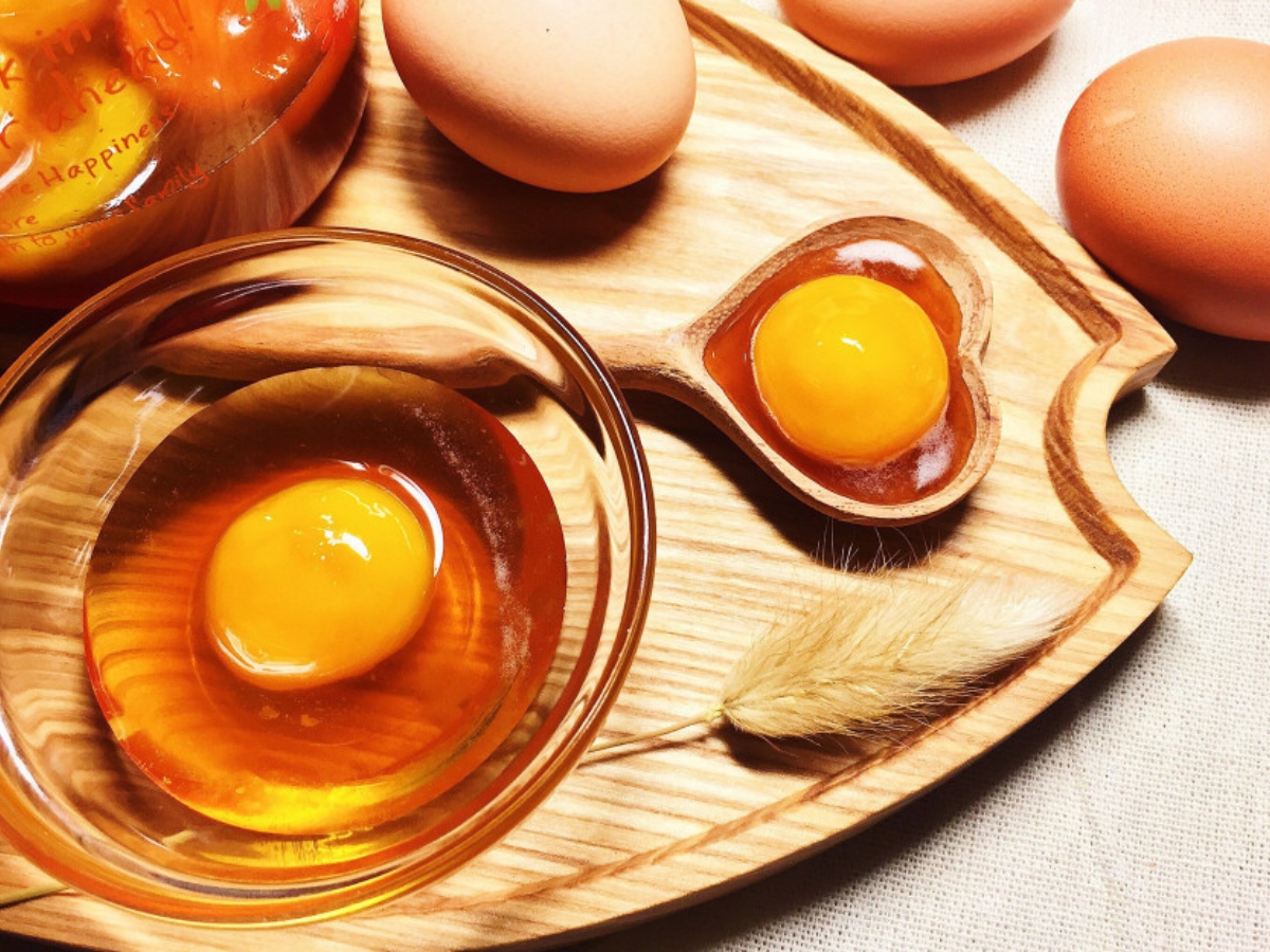 1 quả trứng bao nhiêu calo