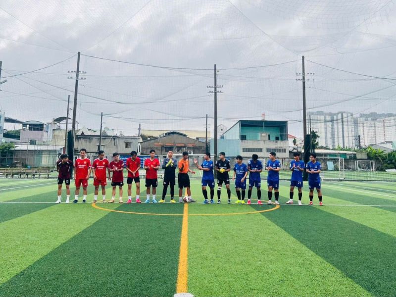 Top sân bóng đá Phạm Hùng hot nhất