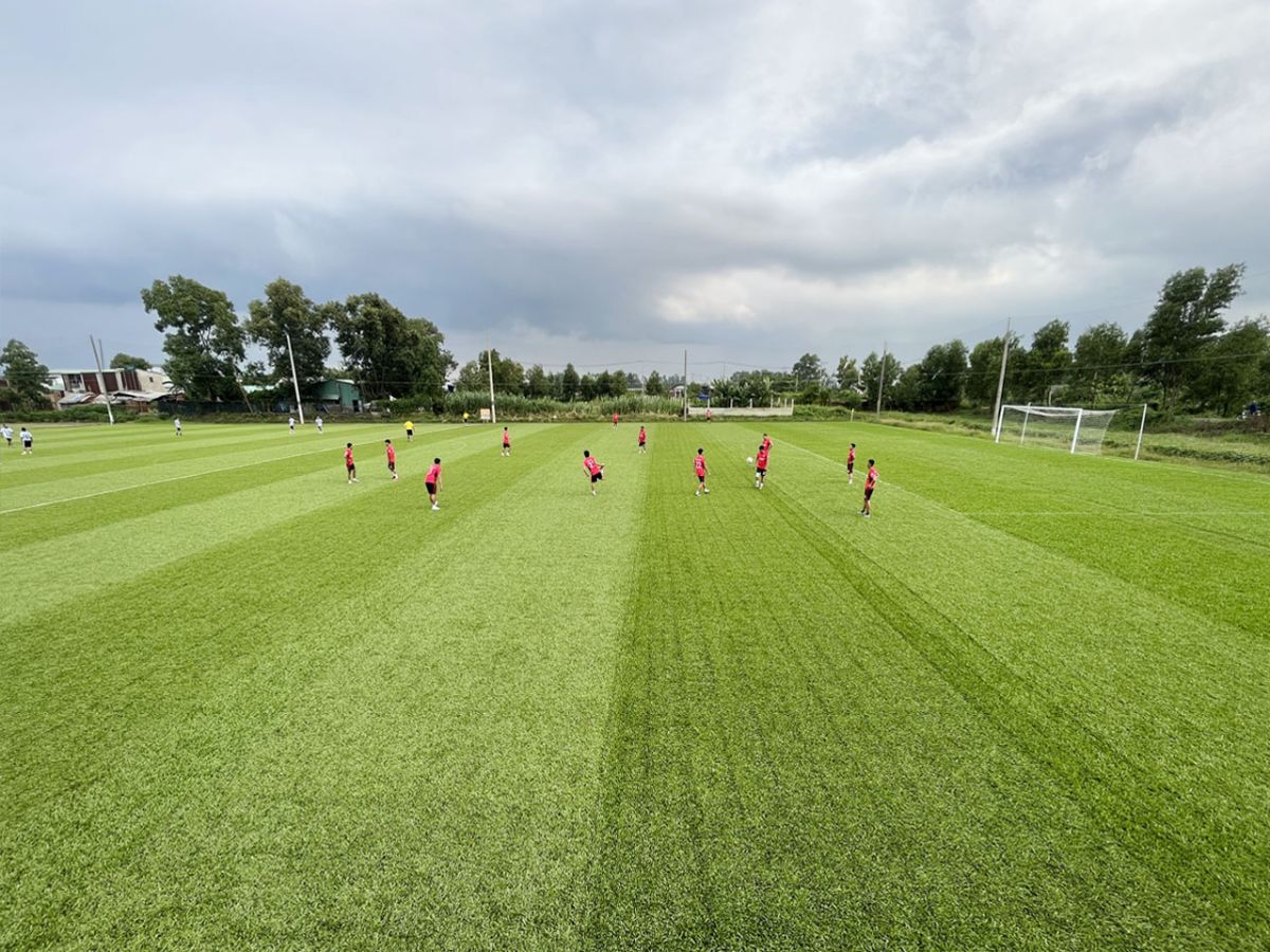 Sân bóng đá Thảo Điền được nhiều đội bóng yêu thích