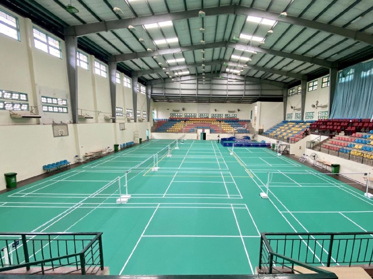 Thỏa sức đam mê cầu lông với những sân chất lượng