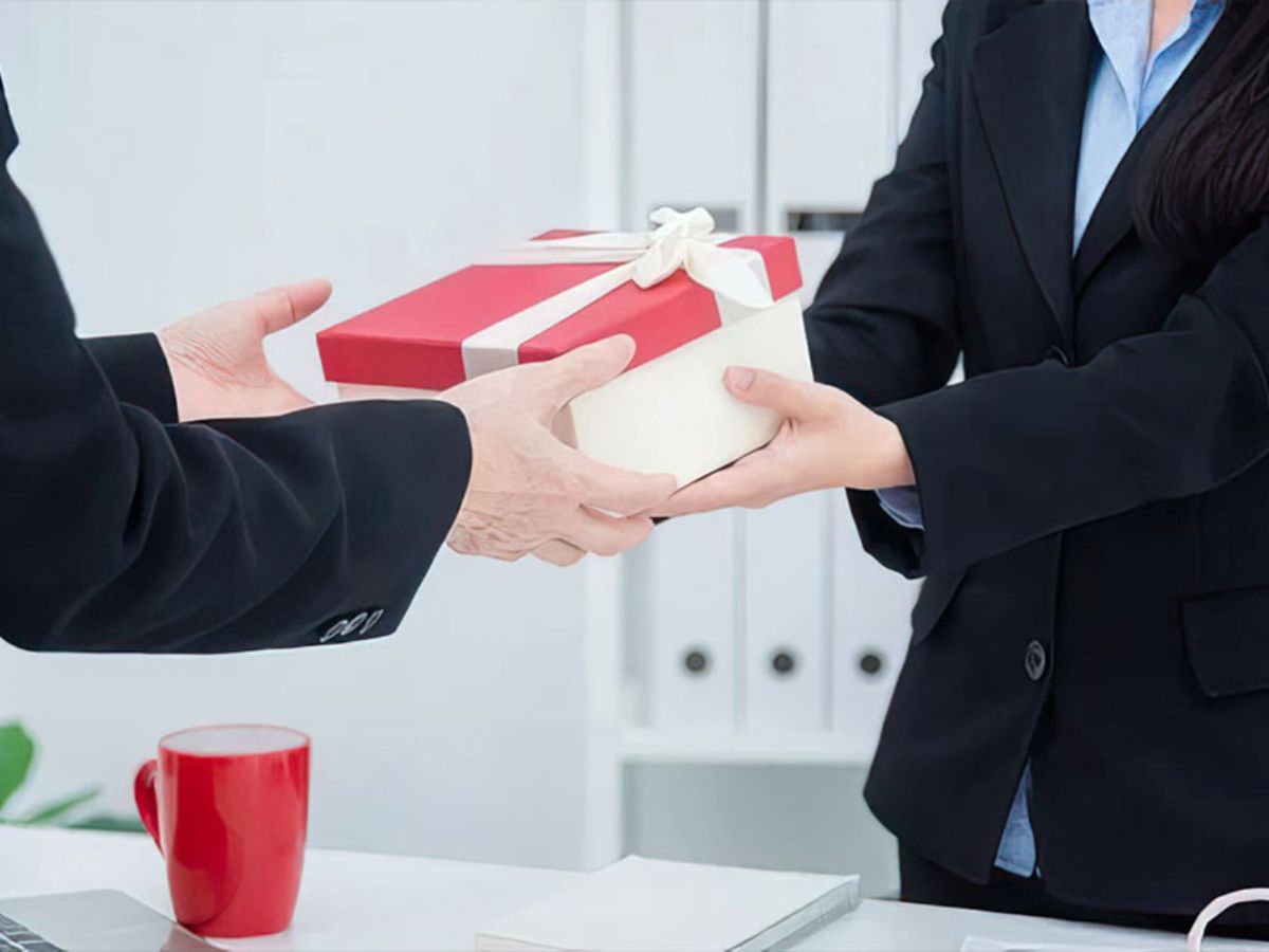 Khám phá top quà tặng cho khách hàng doanh nghiệp