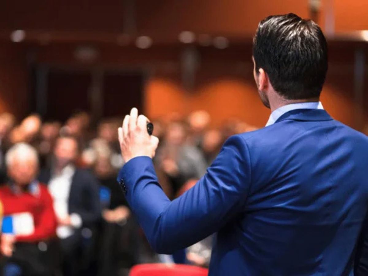 Khám phá ý tưởng top quà tặng doanh nghiệp sáng tạo