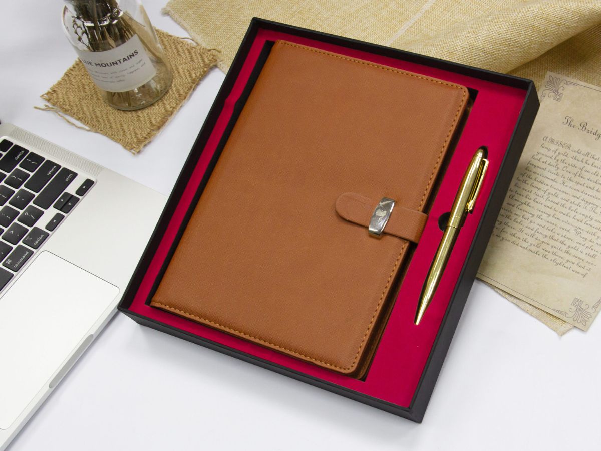 Khám phá ngay Top quà tặng lưu niệm cho doanh nghiệp độc đáo