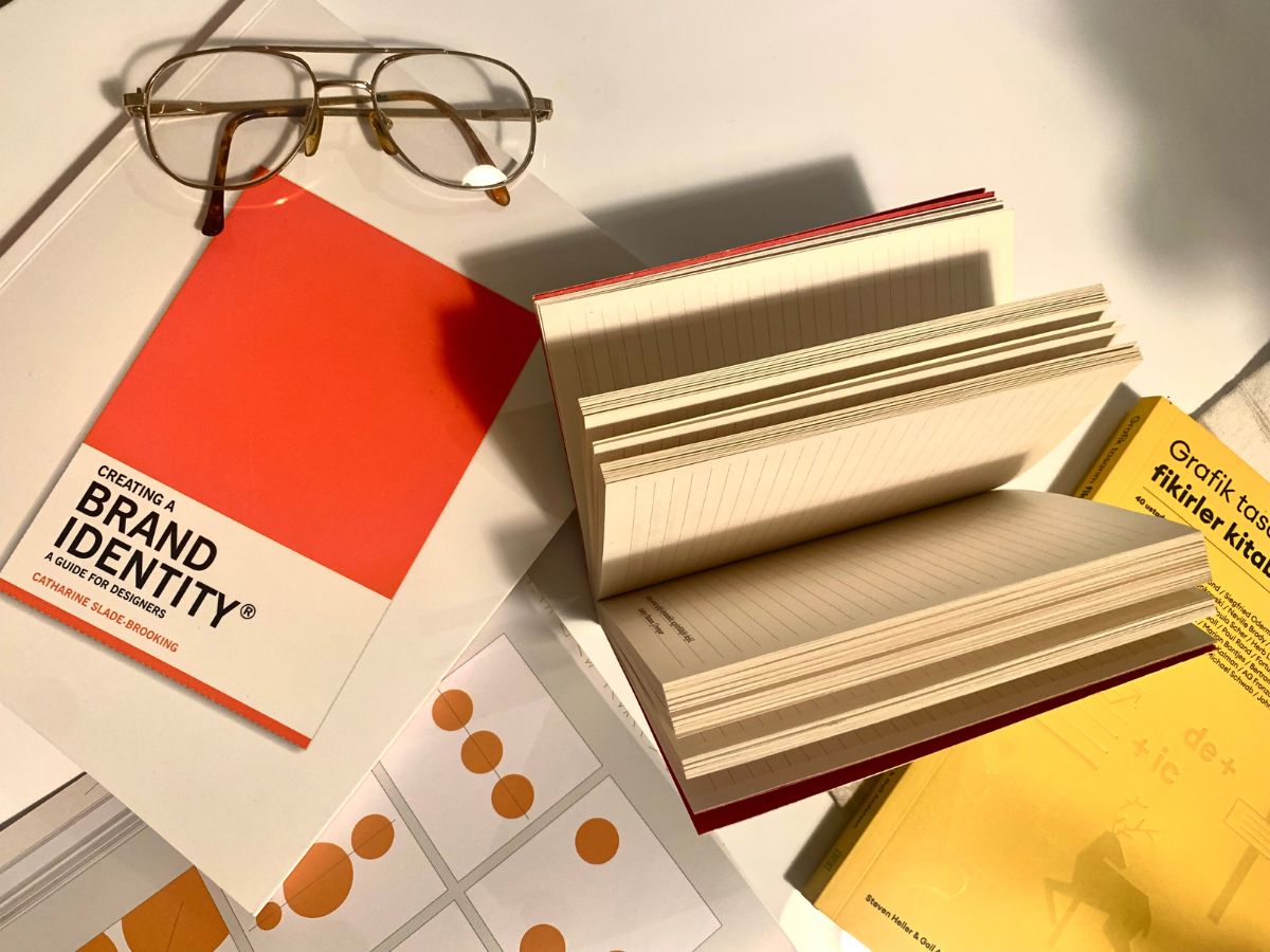 Thêm yếu tố thương hiệu để tăng nhận diện