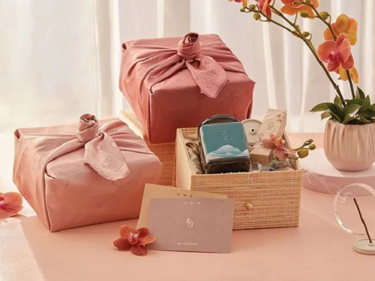 Bao bì chính là yếu tố tạo ấn tượng đầu tiên của món quà