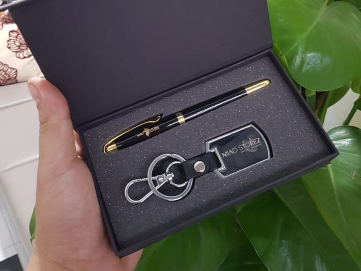 Quà tặng độc đáo, cá nhân hóa tạo dấu ấn riêng của người tặng