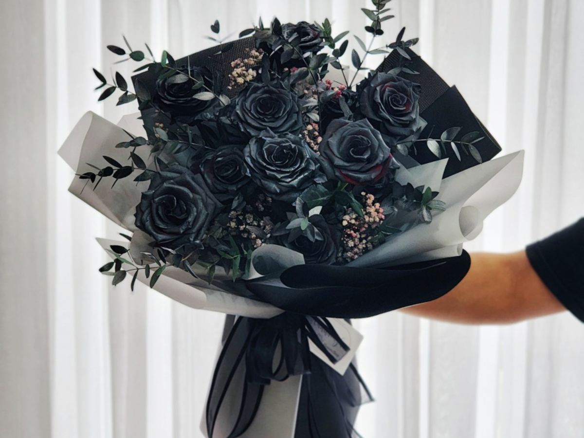 Để món quà mang lại niềm vui trọn vẹn, hãy lưu ý tránh những vật phẩm mang ý nghĩa không may mắn