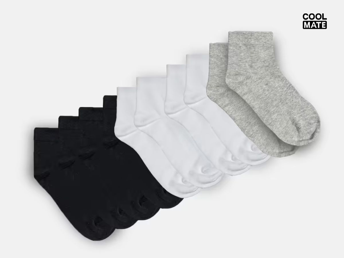 Quà sản phẩm dạng set từ Coolmate làm quà tặng thành lập doanh nghiệp