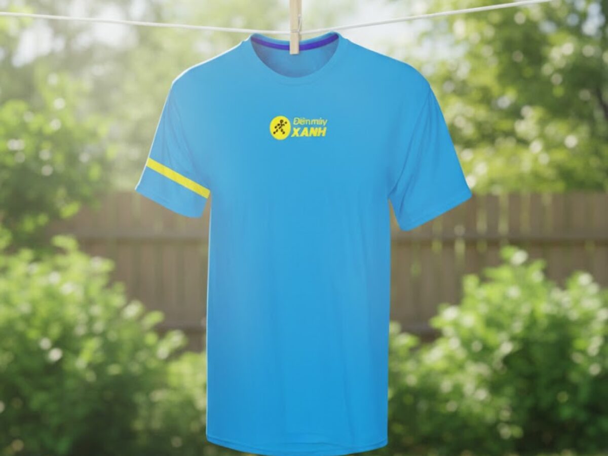 Phơi đồng phục nơi thoáng mát