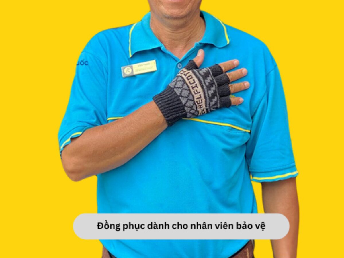 Bộ đồng phục của nhân viên bảo vệ Điện Máy Xanh