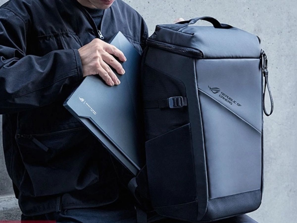 Balo laptop chống sốc, chống nước bảo vệ kho báu công nghệ