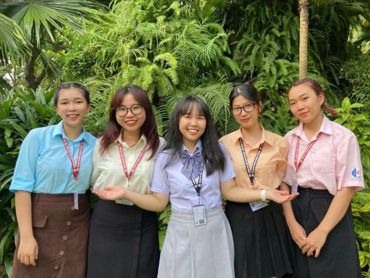 Bí quyết chọn chất liệu vải cho đồng phục Cofer êm ái, bền bỉ cả ngày dài